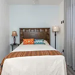 4Br Oasis With Pool & Gym At Nueva Escondida