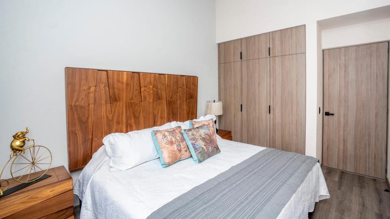 4br Oasis With Pool & Gym At Nueva Escondida Holiday home